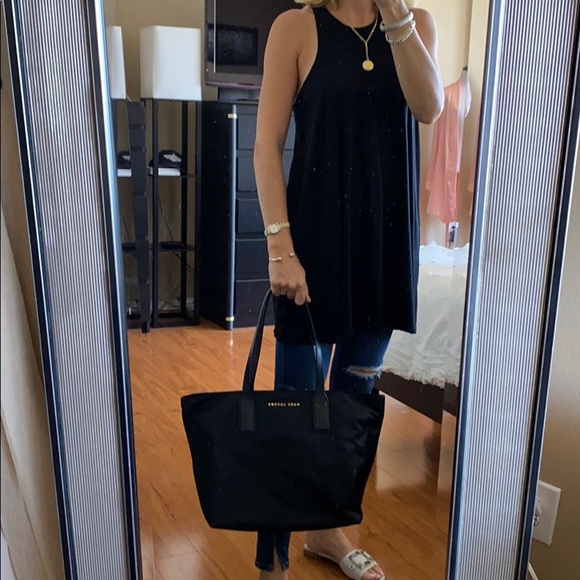 Mark Jacobs Tote Bag - Picture 11 of 14